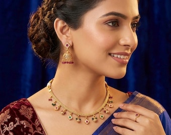 Antique Gold Plated Ruby Green Floral Necklace Set | Bollywood Indian Wedding Jewelry for Women | Adjustable Ethnic Choker Gift
