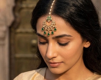 Green Kundan Chand Maang Tikka | Moon Matha Patti Mehndi Gold Bridal Headpiece | Indian Wedding Hair Jewelry Haldi