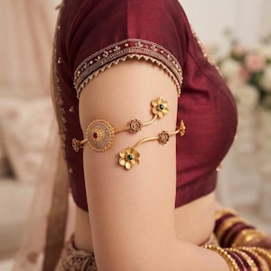 Gold Plated Bajuband Adjustable Upper Armlet, Antique Indian Arm Band Armlet, Vanki Temple Bridal Jewelry, Floral Bajuband Gift for Her