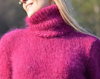 Hand knit classic mohair Tneck sweater in fuchsia,size L,ready to send