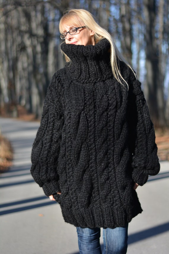 Hand Knitted Chunky Wool Cable Knit Sweater - Oversized Merino