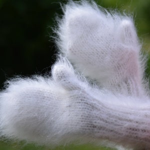READY handmade mittens fuzzy mohair mittens hand knitted mohair muffs soft mohair mittens cute handknit mohair gloves long fuzzy White thick image 3