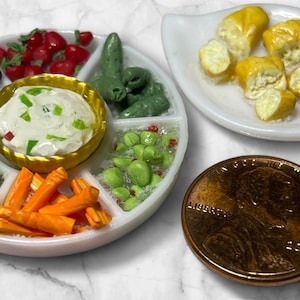 Dollhouse Miniature Crudities Platter: 1/12 Scale