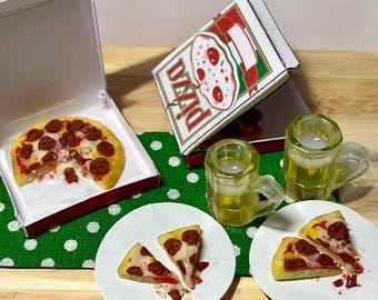 Miniature Dollhouse Pepperoni Pizza Party 1:12 Scale