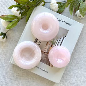 Catchall en onyx rose : vide-poche décoratif moyen donut, élégant cadeau en marbre, porte-bijoux rond, bougeoir