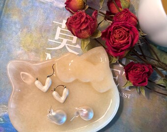 Kitty small onyx Catchall ,orange round tray , Jewelry trinket tray, Coaster, Decorative Tray,Perfume Candle Tray, gift,Home Decor