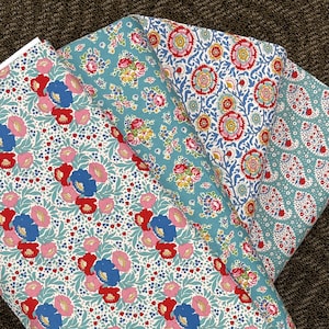 Tilda Jubilee 25thAnniversary collection Teal/White 1/2 yard