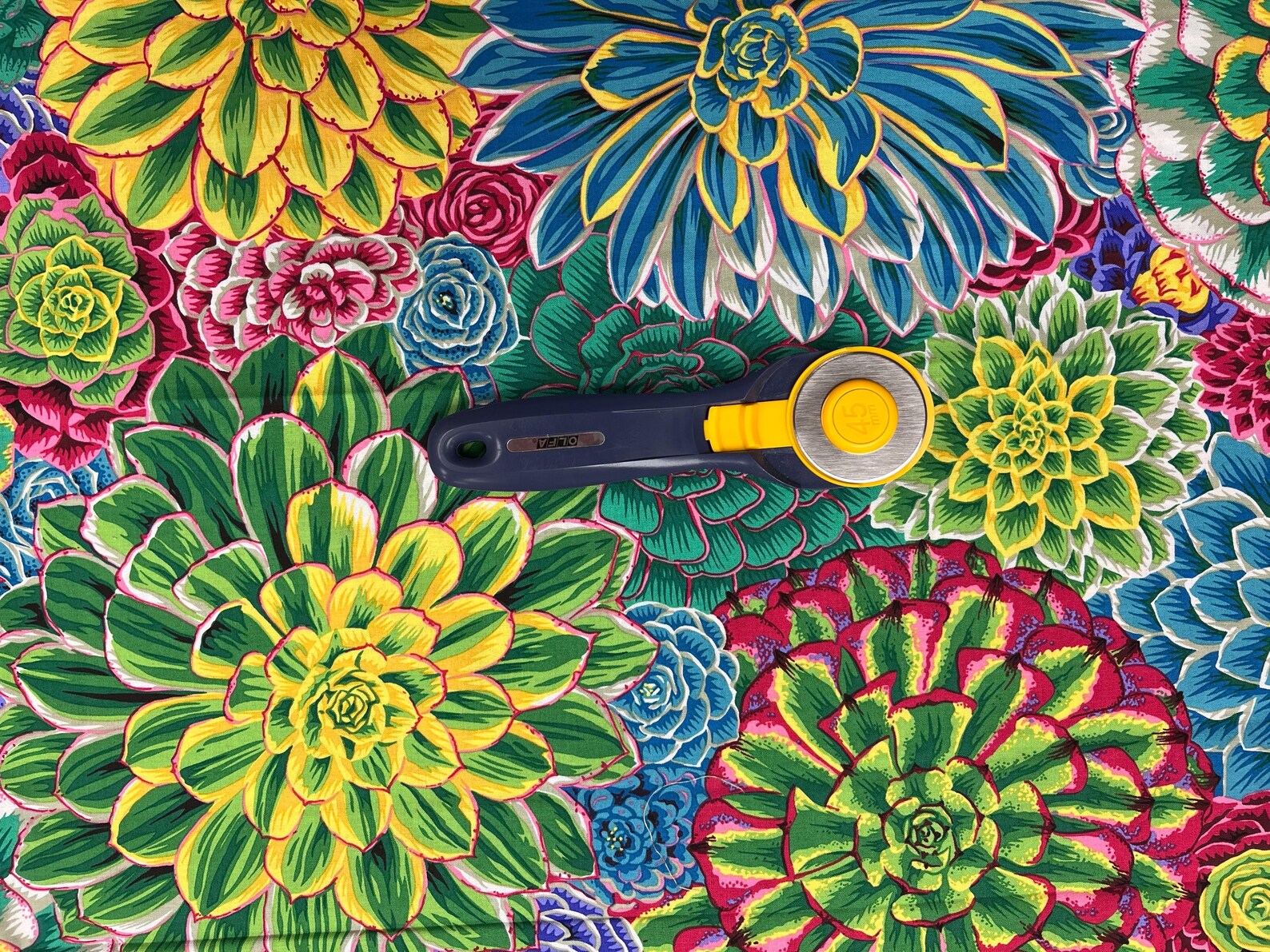 Kaffe Fassett House Leeks Natural Retired OOP - Etsy