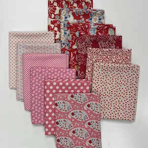 Tilda scrappy stash builder Red/Pink 10pc. Fat Quarter Bundle