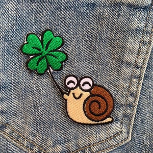 Snail and lucky leaf iron on Patch , Sew On Embroidered Patch Appliqués