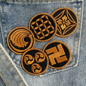Parche termoadhesivo con el escudo japonés Kamon, apliques bordados para coser, cierre de velcro.