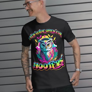 Psychedelic Owl Graphic Tee - Vibrant Unisex Cotton T-Shirt with Unique Colorful Owl Print
