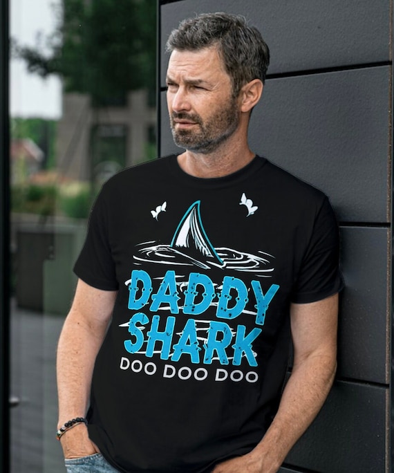 Mens Daddy Shark Doo Doo T-Shirt Family Matching Tees Mens Daddy Shark Doo Doo T-Shirt Family Matching Tees