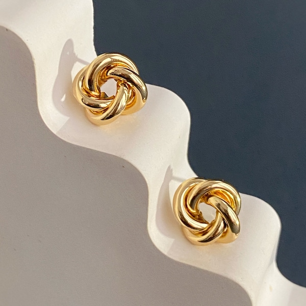 Twisted Knot Earrings / Gold Round Knot Studs / Minimalist Jewelry / Trendy Simple Earrings / Tiny Metal Studs / Gift for Woman