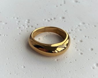 Anillo minimalista grueso, sencillo chapado en oro, llamativo, resistente al agua, redondo, resistente al deslustre, grueso.