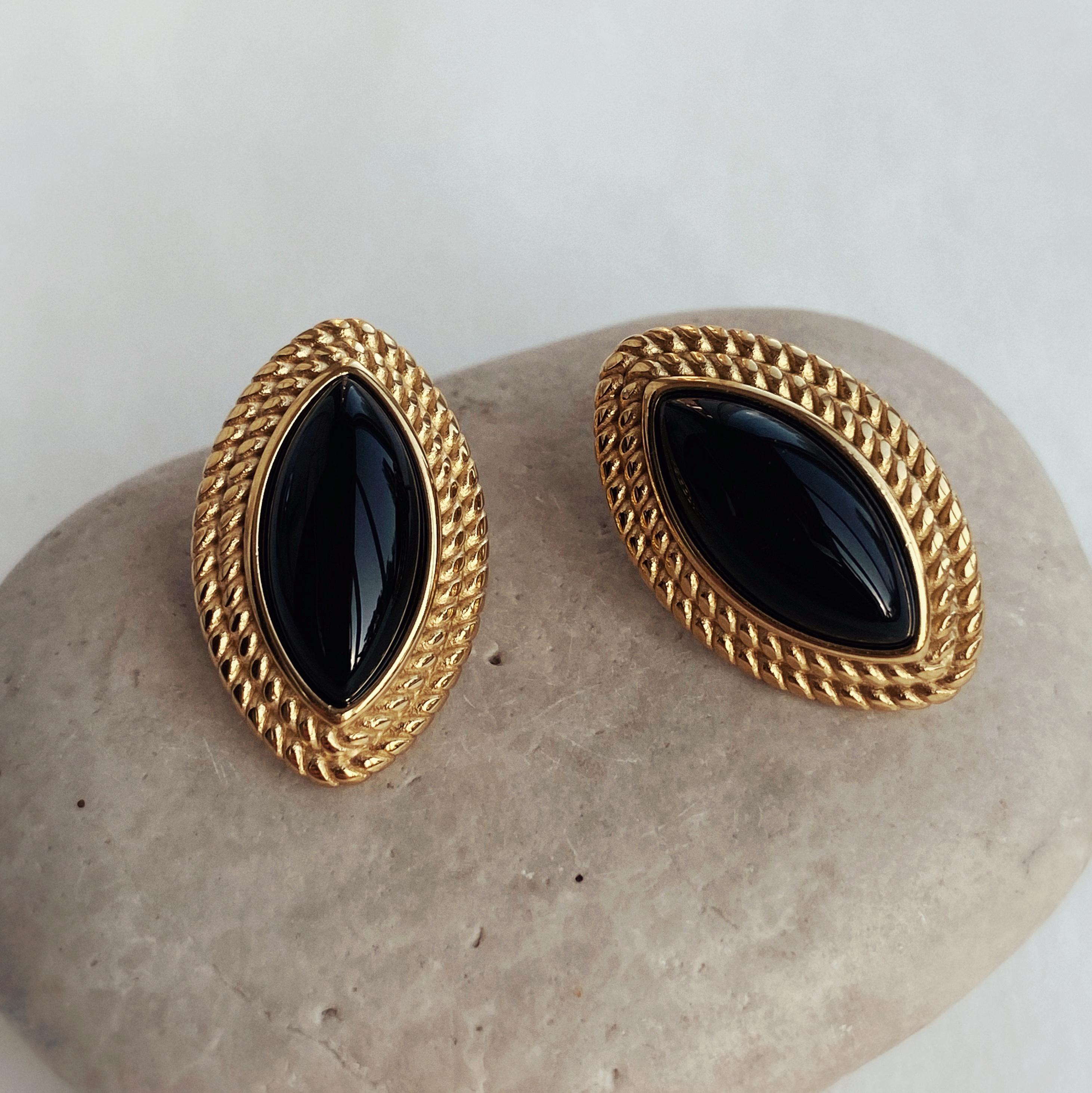 ☆人気☆【VINTAGE HOLLYWOOD】☆Black Oval Stone Earring.s☆ Vintage Sterling Silver Black Onyx Southwestern Stud