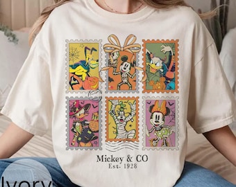 Camiseta retrô Mickey & Cia. de Halloween, camiseta Mickey e seus amigos com cores confortáveis, camiseta Mickey Not So Scary Halloween Party 2025, camisetas para viagem à Disney