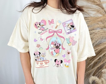 Camiseta de Minnie y Daisy con lazos retro de Coquette, Disney With My Bestie, camisetas de Disney Girls Trip, camiseta de niñas a juego de WDW Magic Kingdom Disneyland