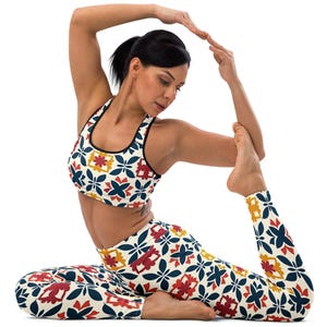 Matching Leggings and Sports Bra, Floral Leggings & Floral Sports Bra, Workout Gift for Mothers day gift for Mom, Unique and High Quality