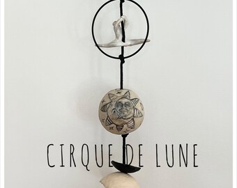 HANGING TOTEM Circus of The Moon