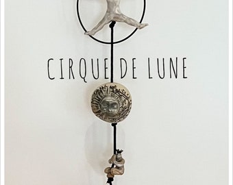 HANGING TOTEM Circus of The Moon