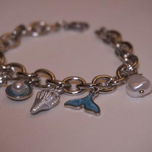 Seashell Charm Bracelet, Gold And Silver Plated Stainless Steel, Dolphin Pearl bracelet image 8