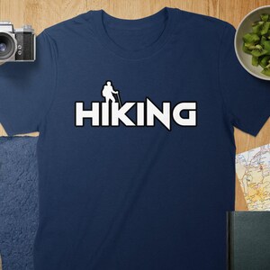 Wandern Grafik Tee: Outdoors Adventure Shirt