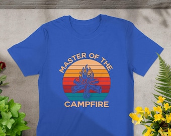 Retro Campfire T-shirt: Outdoor Adventure Graphic Tee