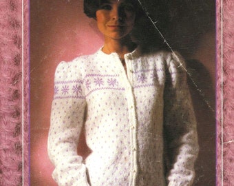 Vtg Capricorn B324 Damski sweter i kardigan z dzianiny. Z włóczką Capricorn Fantasy 8ply. Wzór na robótkę w stylu vintage w formacie PDF.