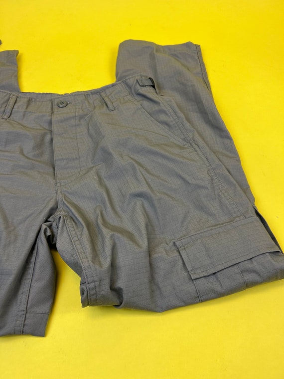 Gray military cargo pants - image 4