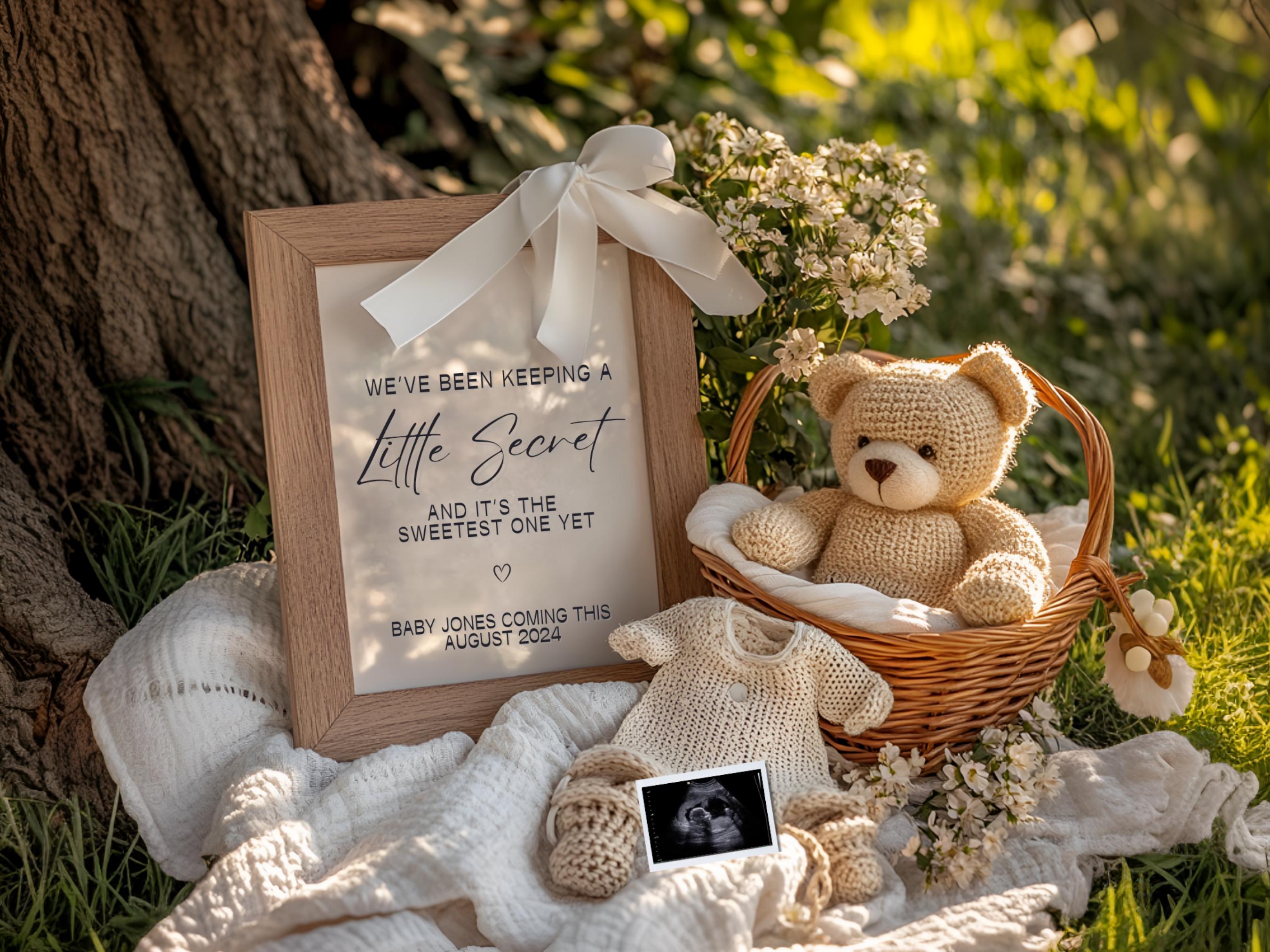 Neutral Pregnancy Announcement Floral Baby Announcement Digital Spring Announcement Social Media Template Pregnancy Gender Reveal Floral