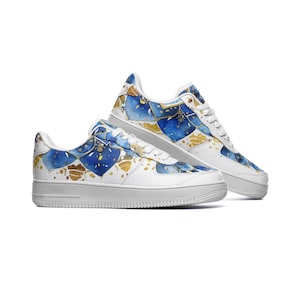 Blue Flower Series 1 Unisex Low Top Leather Sneakers