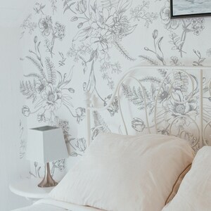 Gray Flower Peel and Stick Removable Wallpaper, Self Adhesive Neutral Wallpaper, Neutral White Wallpaper, Gray and White Flower Wall Art