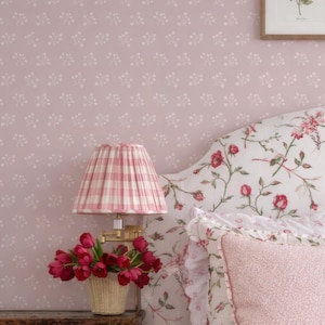 Carta da parati adesiva con fiori rosa chiaro, decorazione murale con motivo floreale botanico in miniatura di ispirazione francese color fard polveroso