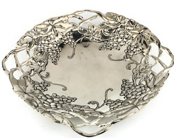 見事なフランスのヴィンテージ装飾の打ち出し銀金属フルーツトレイ