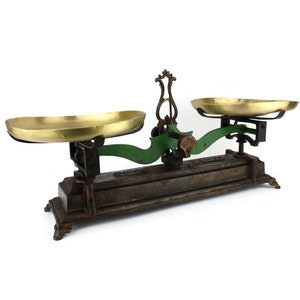 Metal French Balance Scale, Antique Weight Scale With Brass Plates, Vintage Kitchen Scale Force 5 kg, Collectible Metal Mass Scale France