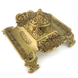 20th Century French Inkwell, Antique Brass Inkwell France, 1900s Single Inkwell, Ornate Cast Brass Inkwell, Office Decor, Engraved Inkwell