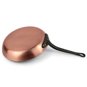 Vintage French Copper Skillet, Tin Lined Frying Pan, Cast Iron Handle, 26 cm Diameter, 1.4 mm Thick, Rustic Kitchen Decor, Cooking Pan