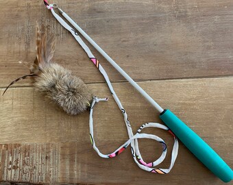 Cat-fishing Toy - Interactive Cat Toy - Rabbit Fur - Feathers - Retractable Fishing Pole Toy