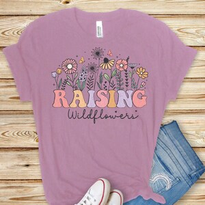 Blumen-Shirt, Geschenk für sie, Blumen-Shirt Ästhetik, Blumengrafik-T-Stück, Blumen-Hemd, Blumen-T-Shirt Wilde Blumen-Shirt, Wildblumen-T-Shirt