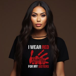 Maglietta MMIW Maglietta No More Stolen Sisters Maglietta American Native Maglietta Indigena Mano Rossa Indossa la Sorella Indiana Americana Indigena Americana