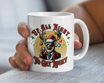 Lustiger Weihnachtsbecher, lustiger Rentierbecher, geheime Weihnachtsmann Geschenk, Feiertagskaffeetasse, weißer Elefant Geschenk, hässliche Pullover-Partyschale, Weihnachtsgeschenk