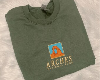 Embroidered Arches National Park Utah Crewneck Swestshirt | Outdoors Sweater | Nature Lover Gift