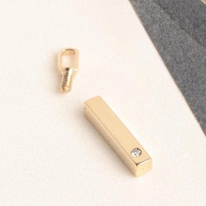 14Kソリッドゴールドバー火葬ネックレス、メモリアル遺灰ホルダーペンダント、遺灰用ネックレス、カスタム遺灰ジュエリー、父母遺灰ホルダーネックレス