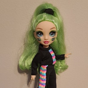 Ubranka dla lalek Rainbow High, zestaw strojów