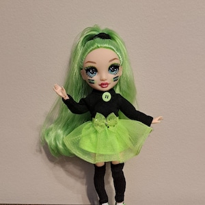 Ubranka dla lalek Rainbow High, strój z tiulową spódnicą