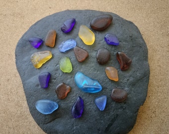 20 Stunning pieces of coloured Sea Glass