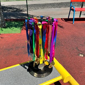 Metal Award Hanger Desktop Stand, Running Medal Holder, Sports Medal ...