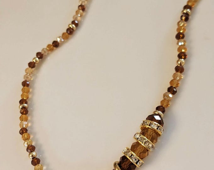 Necklaces made of faceted rondelle beads, luminous and elegant. Gift for women - Minimalist jewelry -