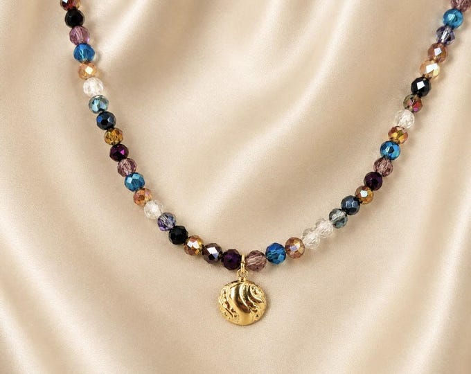 Necklaces made of faceted rondelle beads, luminous and elegant. Gift for women - Minimalist jewelry -